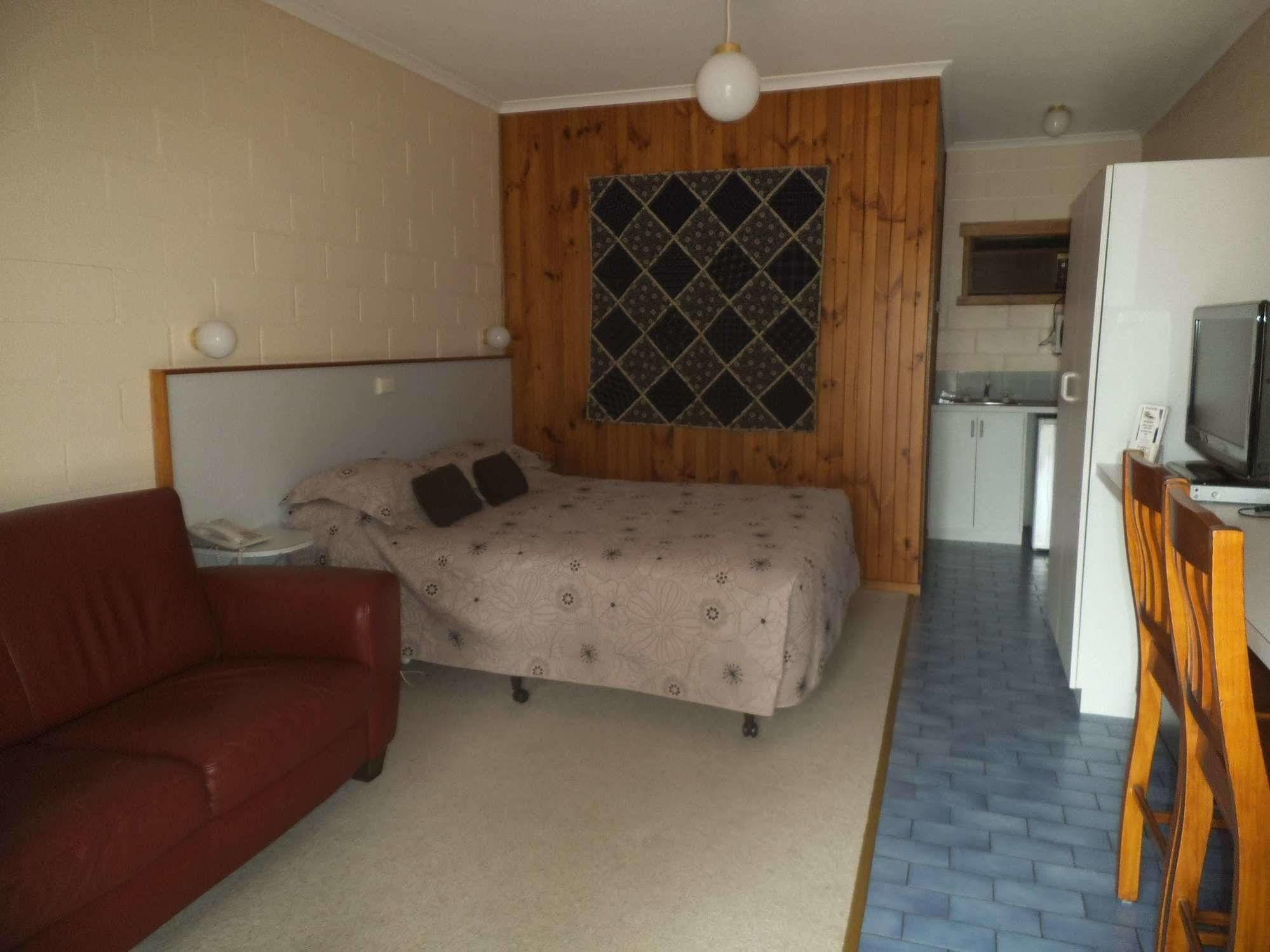 Yarragon Motel Buitenkant foto
